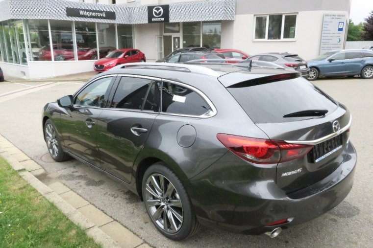 Mazda 6, 2,5 Skyactiv-G 194k, barva šedá