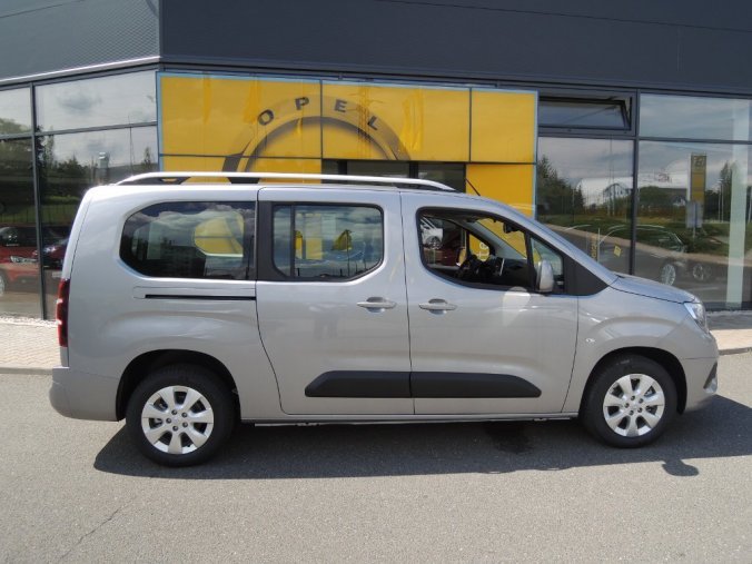 Opel Combo, L2H1 1,5 DTI 75KW/102K MT5 2DV, barva stříbrná