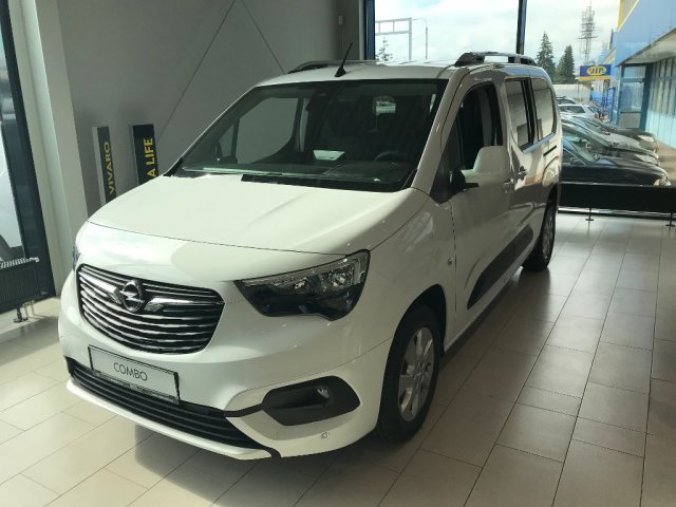 Opel Combo, Life L2H1 1.5CDTI AT8 7 míst, barva bílá