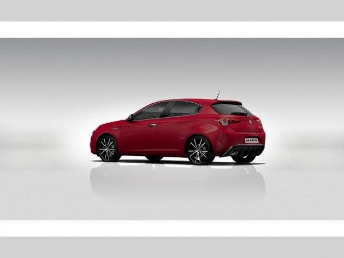 Alfa Romeo Giulietta, 1.4TBi 120PS Sprint model 2020, barva červená