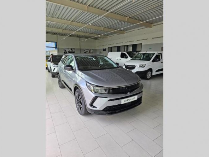 Opel Grandland X, GS Line 1.2Turbo (96kW) MT6, barva šedá