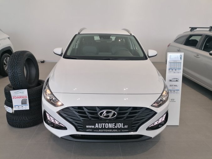 Hyundai i30, 1,5i CVVT 81 kW (95 NAT) 6 st. man, barva bílá