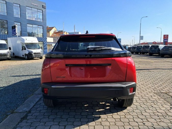 Peugeot 2008, Peugeot 2008 2008 ALLURE PureTech 100 S&amp, barva červená