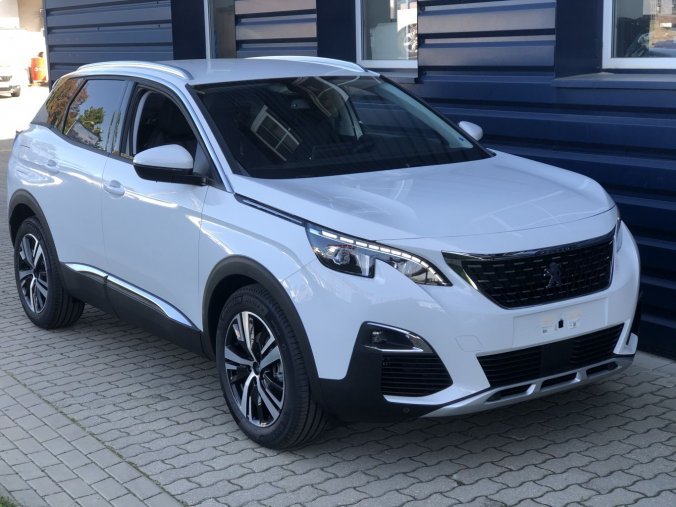 Peugeot 3008, ALLURE 1.5 BlueHDi 130 S&S MAN6 - 0676, barva bílá