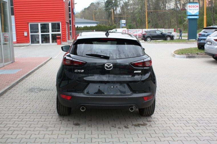 Mazda CX-3, SKYACTIV-G, barva černá