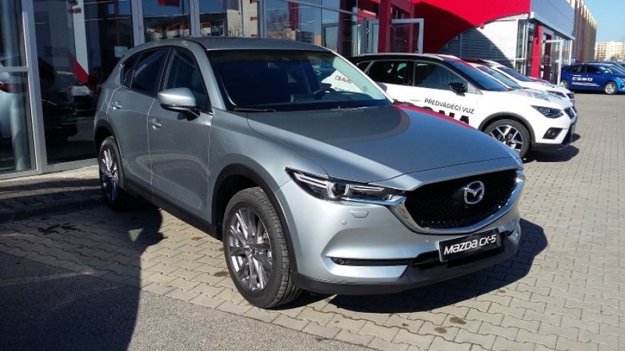 Mazda CX-5, 2,0 Skyactiv-G165 AWD, barva stříbrná