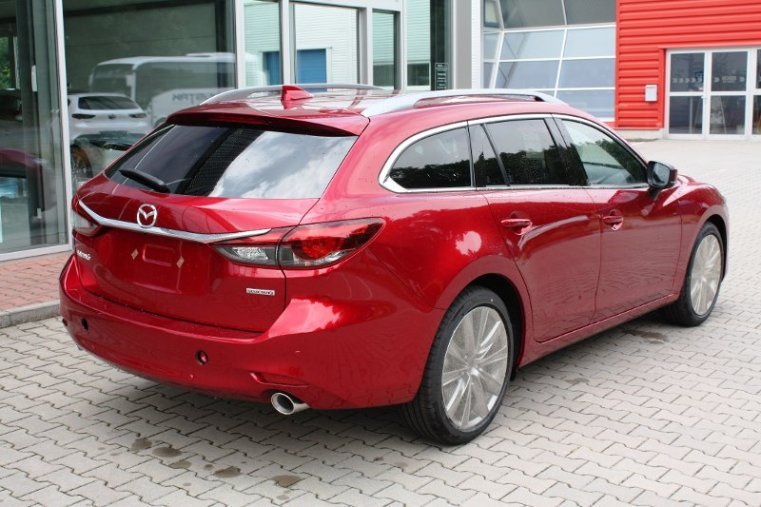 Mazda 6, SKYACTIV-G, barva červená