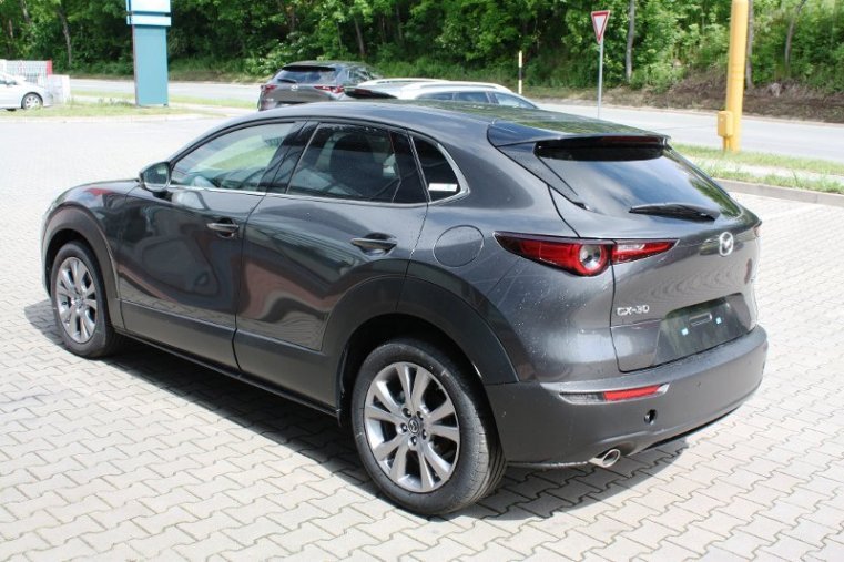 Mazda CX-30, SKYACTIV-G, barva šedá