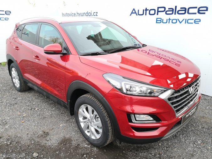 Hyundai Tucson, 1,6 CRDi 85 kW (diesel) 6 st. man, barva červená