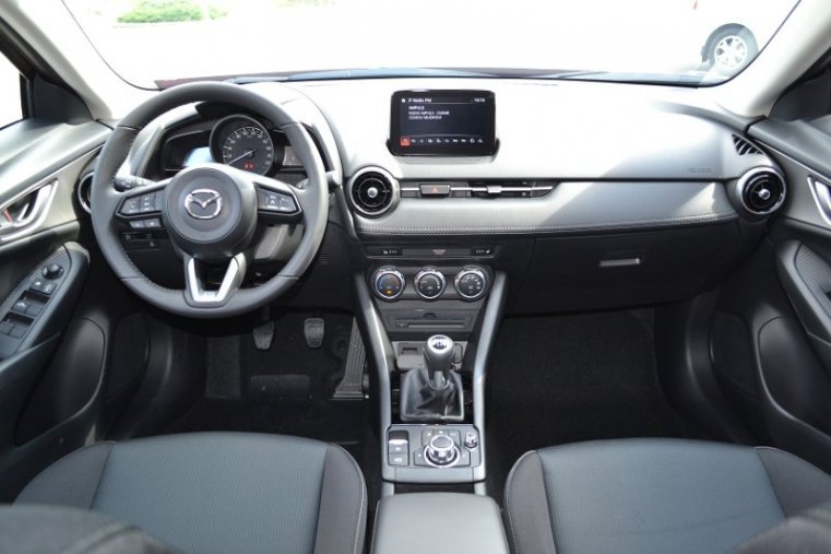 Mazda CX-3, 2,0 121k, barva červená