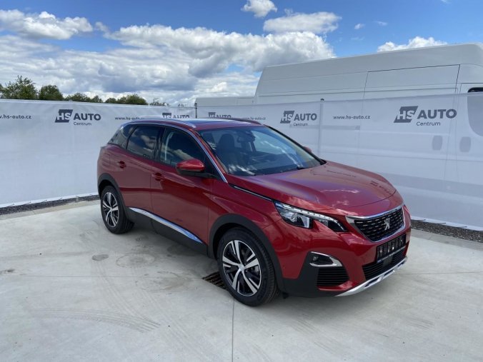 Peugeot 3008, ALLURE 1,5 HDi 130k MAN6, barva červená