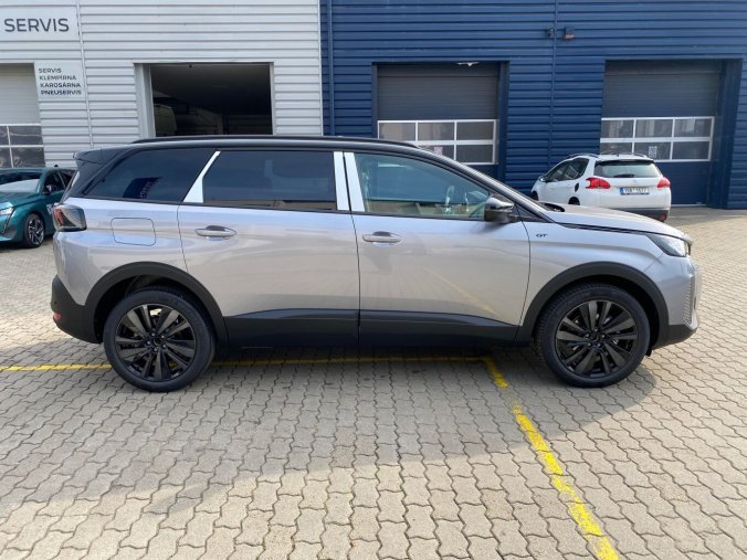 Peugeot 5008, Peugeot 5008 GT BLACK PACK EAT8 - 4006, barva šedá