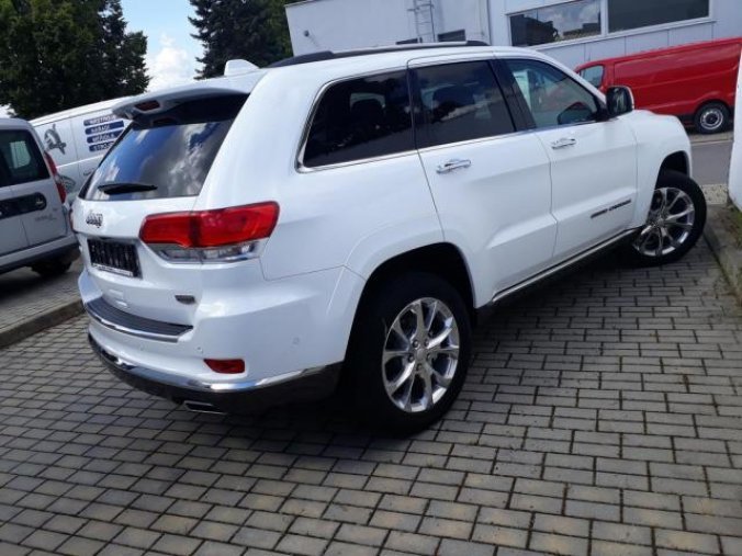 Jeep Grand Cherokee, 3,0 CRD V6 4x4 250k Summit, barva bílá