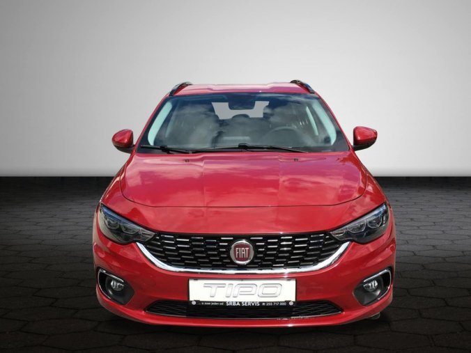 Fiat Tipo, ITALIA EXTRA 1.6 MultiJet 120k E6D, barva červená