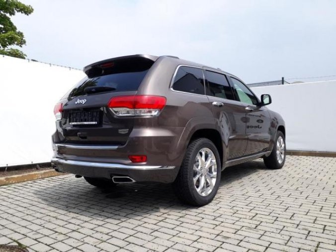 Jeep Grand Cherokee, 3,0 CRD V6 4x4 250k Summit, barva hnědá