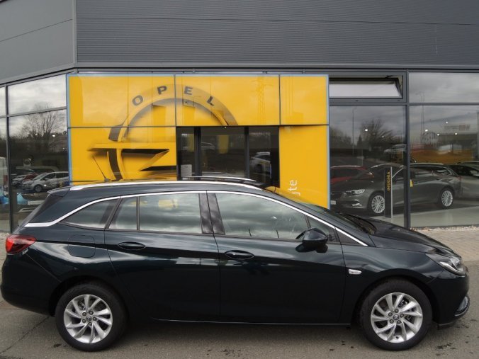 Opel Astra, ST INNOVATION 1.4T 150K MT6, barva zelená