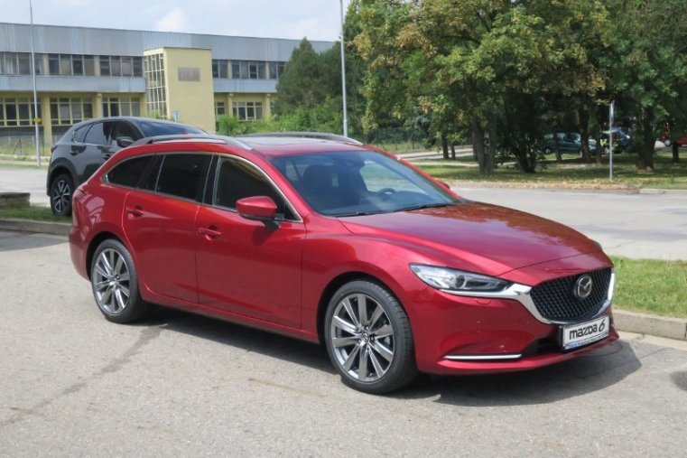 Mazda 6, 2,5 Skyactiv-G 194k, barva červená