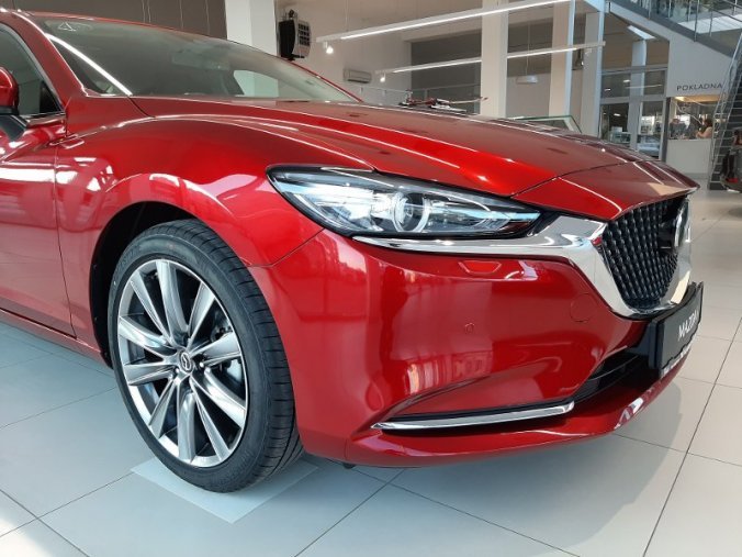 Mazda 6, 2,5i 194k A/T, barva červená