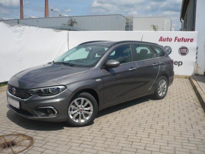 Fiat Tipo, SW 1.4 95k Italia extra, barva šedá