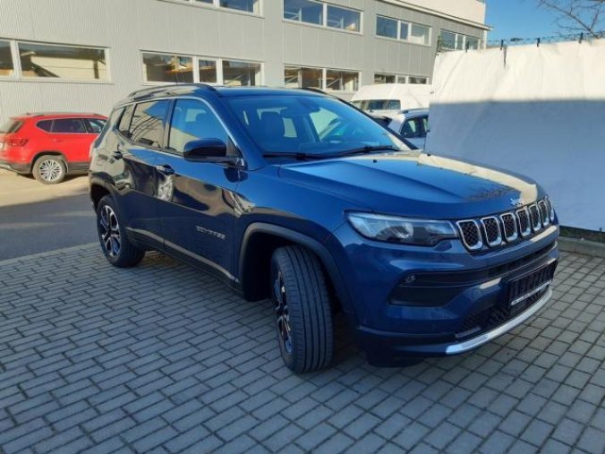 Jeep Compass, 1.3 150 PS LIMITED 4x2 AUTOMAT, barva modrá