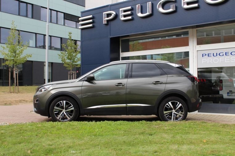 Peugeot 3008, ALLURE 1.5 BlueHDi 130 EAT8, barva šedá