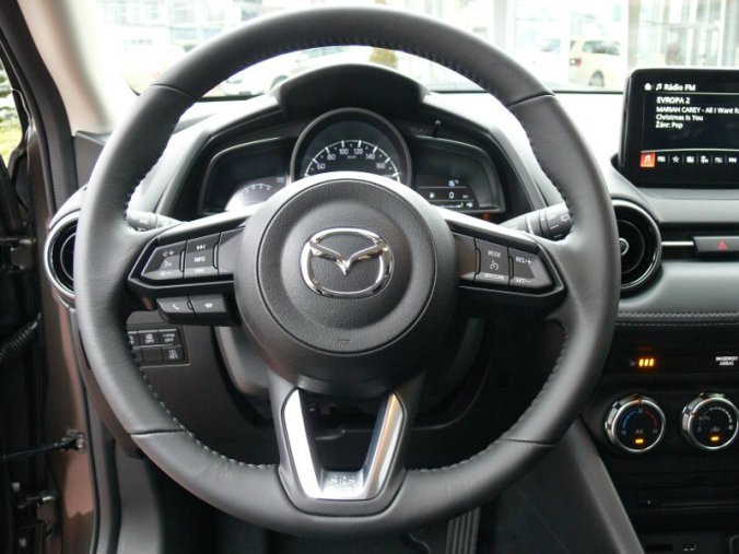 Mazda CX-3, 2.0 Skyactiv G121 + NAVI, barva šedá