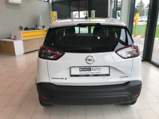 Opel Crossland X, SMILE 1.2Turbo 81kW MT6, barva bílá