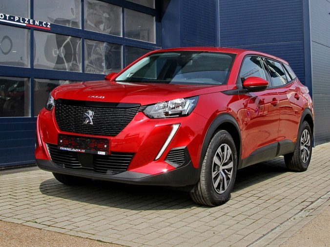 Peugeot 2008, Active 1.2 PureTech 100, barva červená