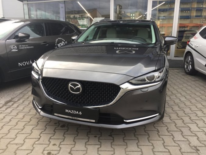 Mazda 6, 2,5G 194k, barva šedá