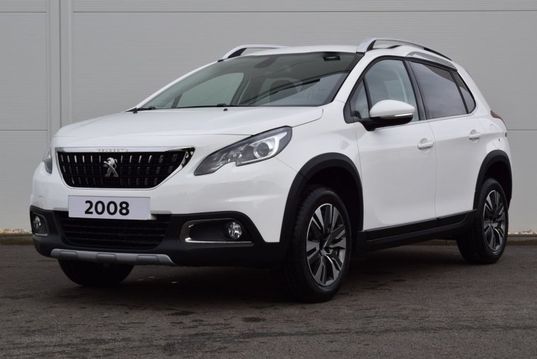 Peugeot 2008, ALLURE 1.2 PureTech 82 S&S MAN5, barva bílá