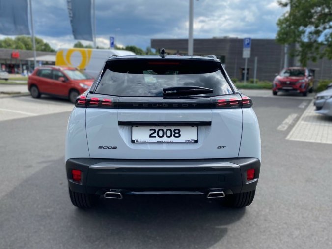 Peugeot 2008, Peugeot 2008 GT PureTech 130 EAT8, barva bílá