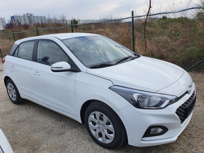 Hyundai i20, 1,25i 55 kW (95 NAT) 5 st. man, barva bílá