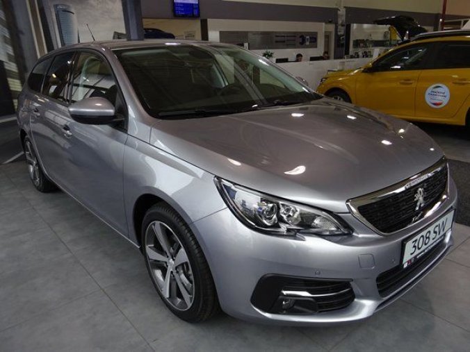 Peugeot 308, SW ACTIVE 1.2 PureTech 110k S&S MAN6, barva šedá