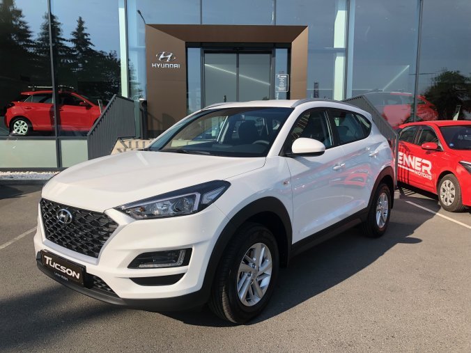 Hyundai Tucson, 1,6 GDi 97 kW (95 NAT) 6 st. man, barva červená