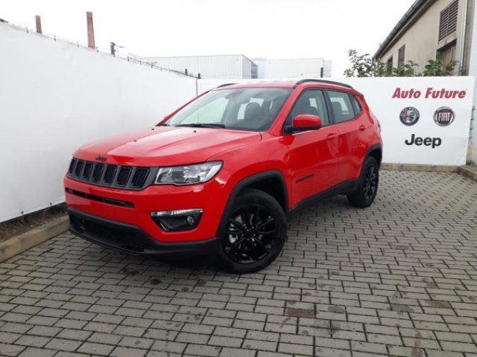 Jeep Compass, 1.3 150 PS NIGHT EAGLE automat, barva červená