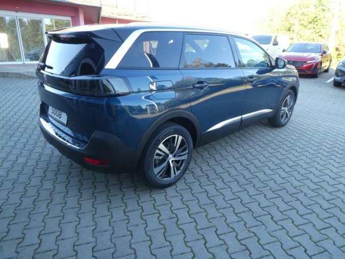 Peugeot 5008, Peugeot 5008 ALLURE PACK BlueHDi 130, EAT8, barva modrá