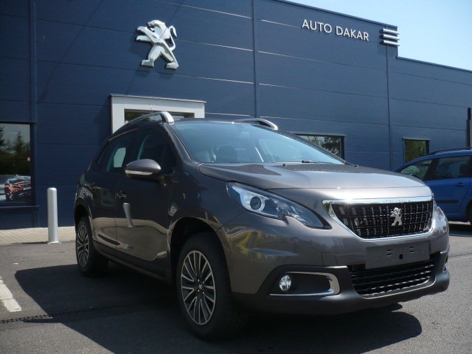 Peugeot 2008, ACTIVE 1.2 PureTech 82k Paket CITY, barva šedá