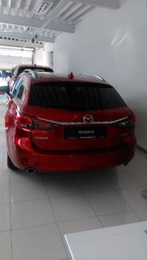 Mazda 6, 2.0i 145k, barva červená