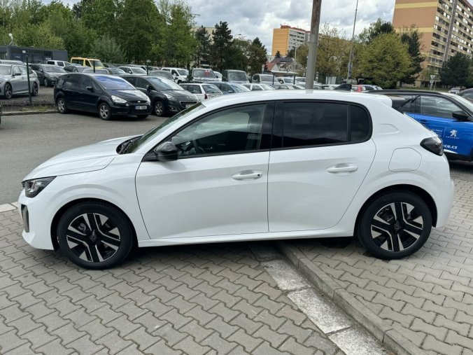 Peugeot 208, Peugeot 208 ALLURE - IHNED K ODBĚRU, barva bílá