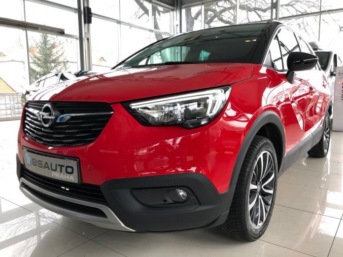 Opel Crossland X, Innovation 1,2 AUTOMAT + ZP, barva červená