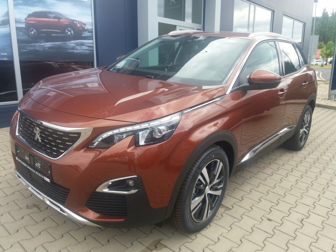 Peugeot 3008, Peugeot 3008 ALLURE 1.2 PureTech 130 S&S MAN6, barva oranžová