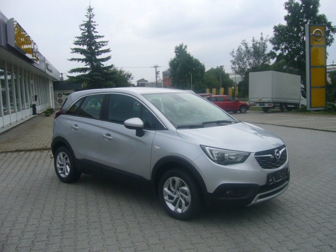 Opel Crossland X, INNOVATION, barva stříbrná