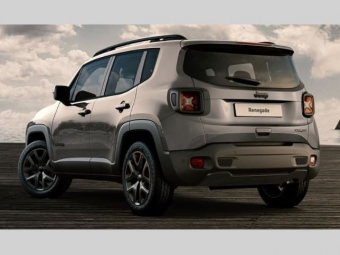 Jeep Renegade, Night Eagle 1.3 Turbo GSE 150k, barva šedá