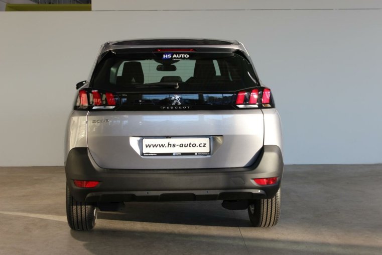 Peugeot 5008, Peugeot 5008 ACTIVE PACK PureTech 130 MAN6, barva stříbrná