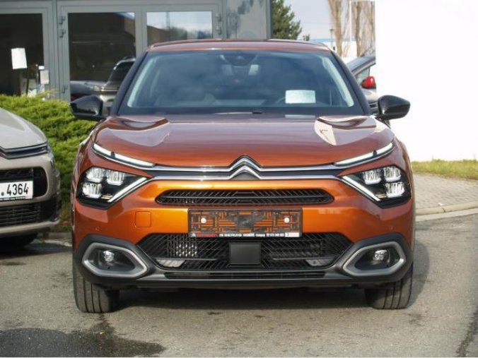 Citroën C4 Picasso, Shine Pack 1,2PT 130 EAT8, barva oranžová