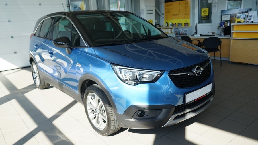 Opel Crossland X, Innovation 1.2T 81kW 6MT, barva modrá