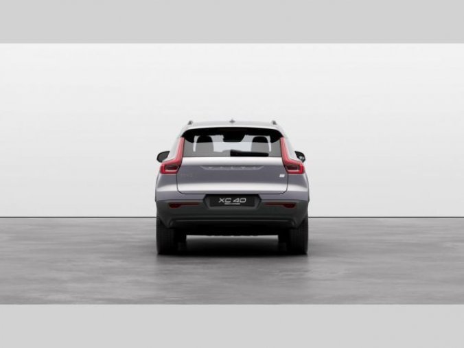 Volvo XC40, BEV RWD RECHARGE PLUS, barva šedá