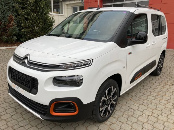 Citroën Berlingo, Citroën Berlingo osobní 1.5 BlueHDi 100 S&S MAN6 FEEL PACK + XTR, barva bílá