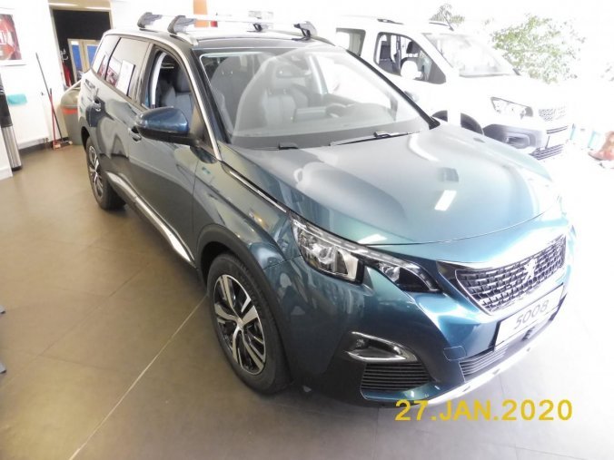 Peugeot 5008, 5008 Allure 1,5Hdi 8st Automat, barva zelená