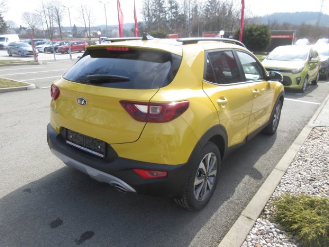 Kia Stonic, 1.2 DPI TOP, barva žlutá